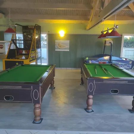 Campsite Sol A Gogo 3 A 50 M De La